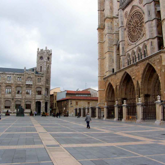 Viajar en autocaravana a León