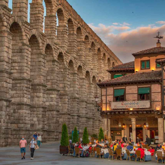 Viajar en autocaravana a Segovia