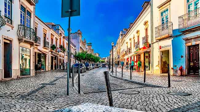 Viajar en autocaravana a Tavira